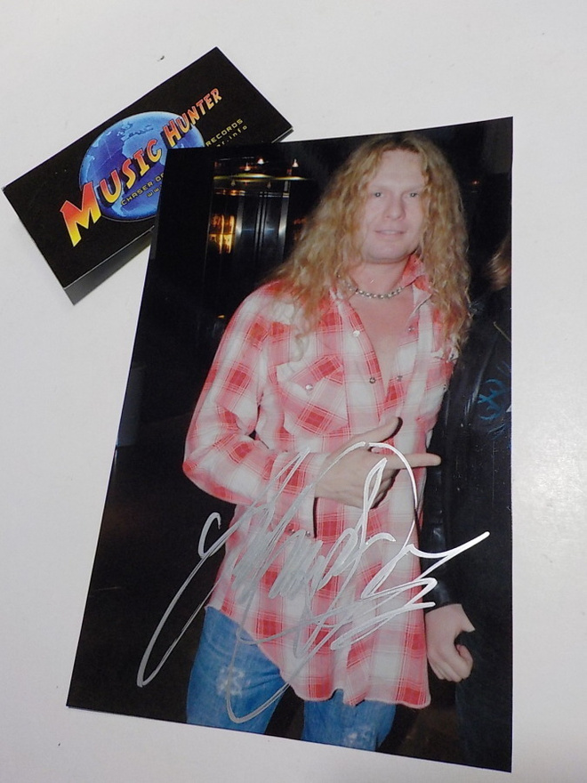 WHITESNAKE - JOHN SYKES NIMIKIRJOITUS VALOKUVASSA