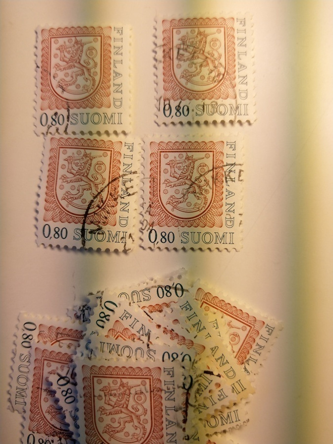 Malli 1975 Vaakuna ruskea / vihreä postimerkki 0,80 markka