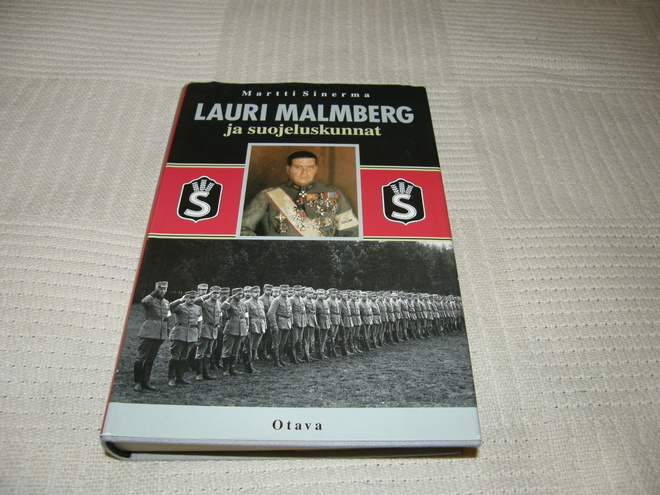 Martti Sinerma Lauri Malmberg ja suojeluskunnat  -sid