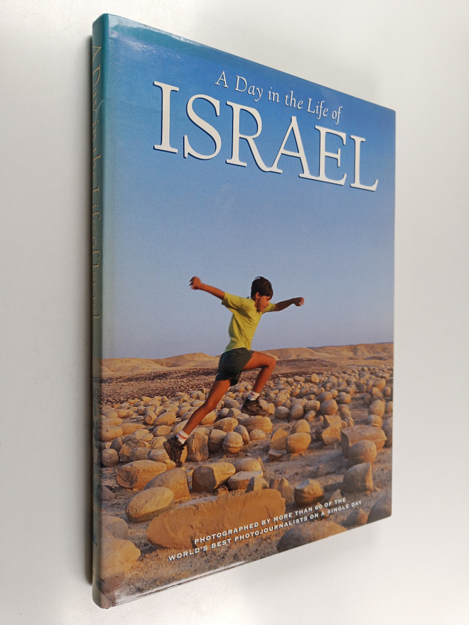 David Cohen : A Day in the Life of Israel
