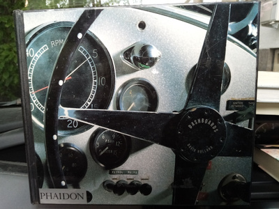 David Holland : DASHBOARDS ( SIS POSTIKULU)