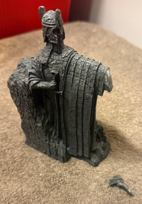 TLOTR - THE FELLOWSHIP OF THE RING: THE ARGONATH COLLECTIBLE