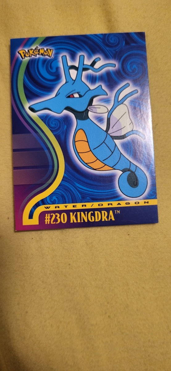 Kingdra #230 Pokemon 2001 Topps Johto Champions card