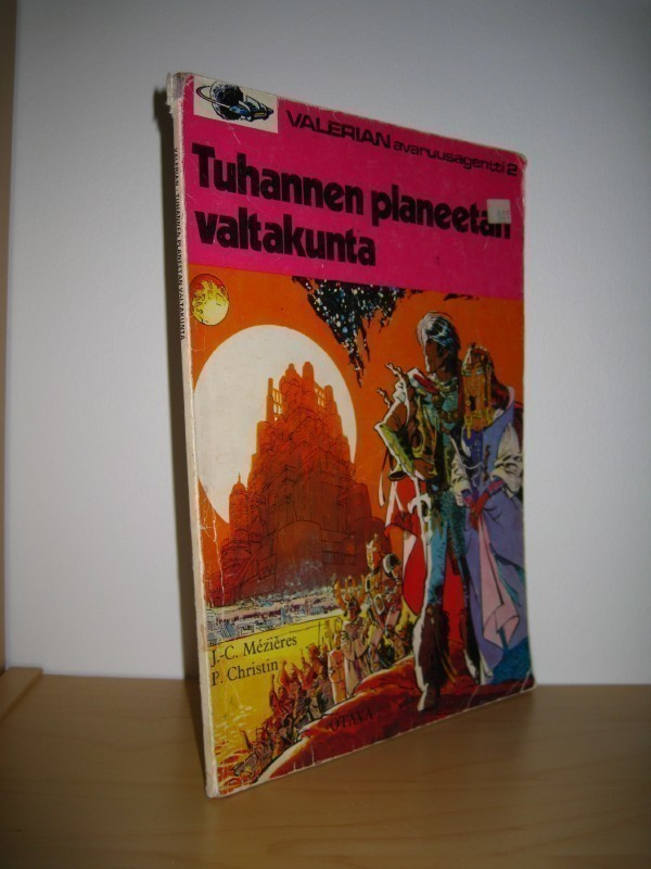 Valerian avaruusagentti 2: Tuhannen planeetan valtakunta 1.p