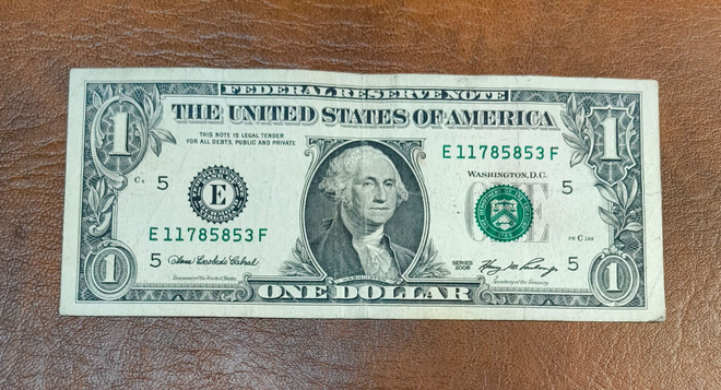 One dollar v. 2006