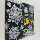 Gina Shaw : Curious about snow - pikkukuva 1