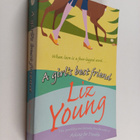 Elizabeth Young ym. : A Girl's Best Friend - pikkukuva 1