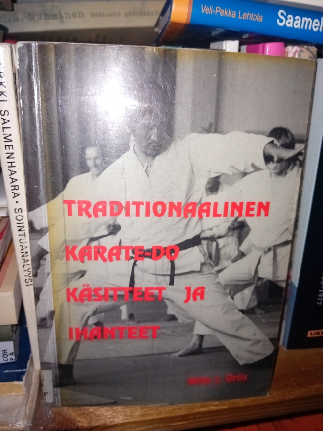 Ortiz : Traditionaalinen karate-do käsitteet ja ihanteet