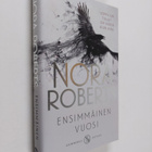 Nora Roberts : Ensimmäinen vuosi - pikkukuva 1