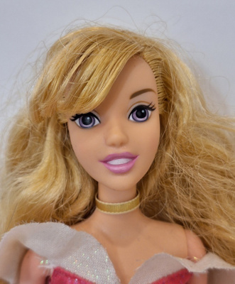 Barbie Aurora
