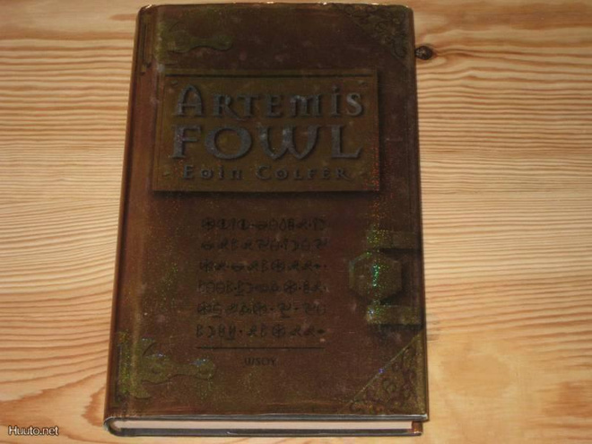 Colfer, Eoin: Artemis Fowl 1.p skp v. 2001