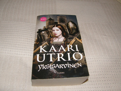 Kaari Utrio Yksisarvinen  -pok