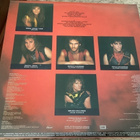 HELIX / Walkin’ The Razor’s Edge vinyl. - pikkukuva 4