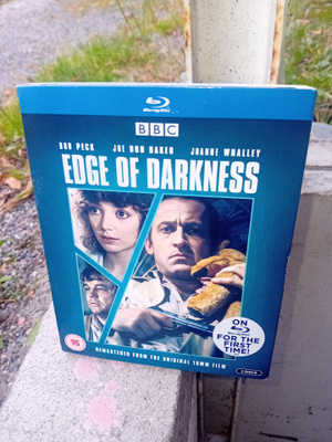 2 Blu-ray Edge of Darkness ( 1985 BBC ) SIS POSTIKULU