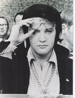 Elvis Presley. Elvisly Yours RT of Sid Shaw . e158