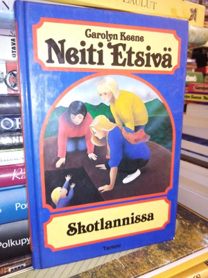 KEENE : Neiti etsivä Skotlannissa