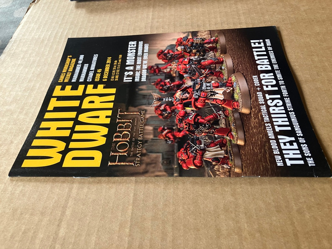 WHITE DWARF WEEKLY MAGAZINE 45/2014 HIENO