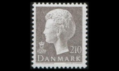 Tanska 710 ** Margrethe 210 öre harmaa (1980)