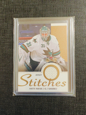 Antti Niemi - 13-14 Fleer Showcase Stitches