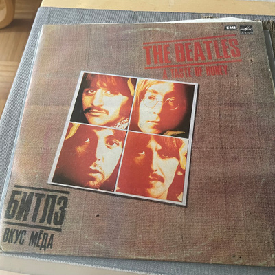 THE BEATLES : A Taste of Honey * 1986