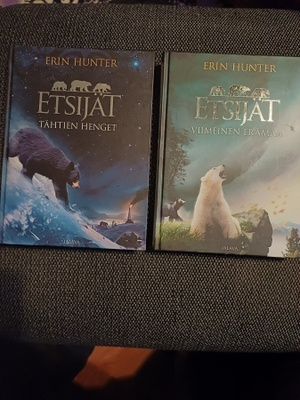 Erin Hunter ETSIJÄT tähtien henget ja viimeinen erämaa