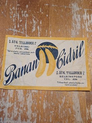 Banan Cidril Aug. Tillander Helsinki etiketti.