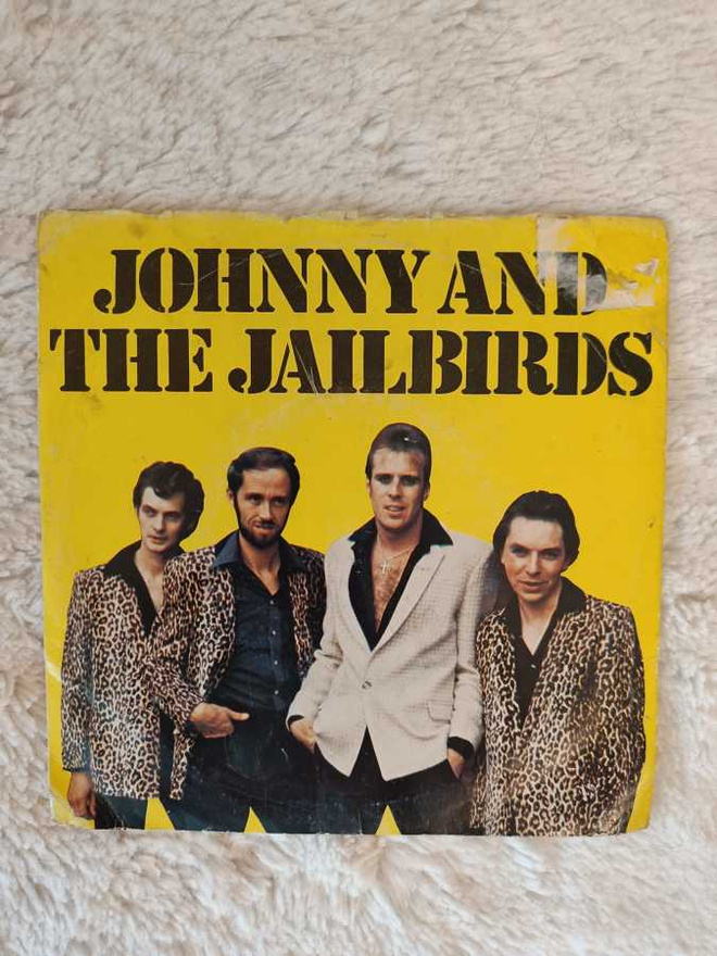 JOHNNY AND THE JAILBIRDS - STAY AWAY 7"
