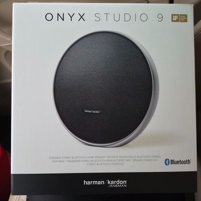 UUSI Harman Kardon Onyx Studio 9 Bluetooth-Kaiutin