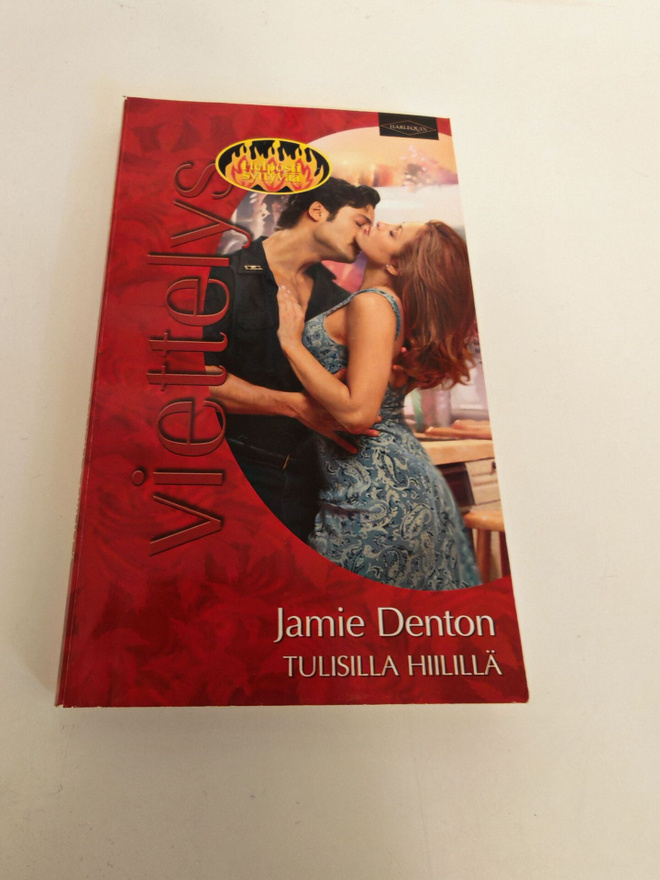 Jamie Denton; Tulisilla hiilillä (Viettelys)