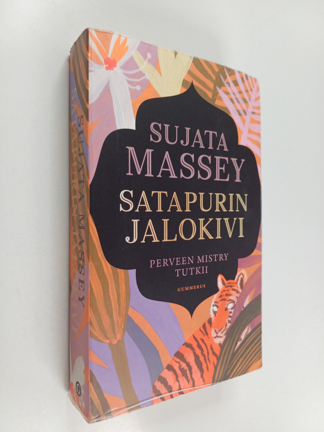 Sujata Massey : Satapurin jalokivi
