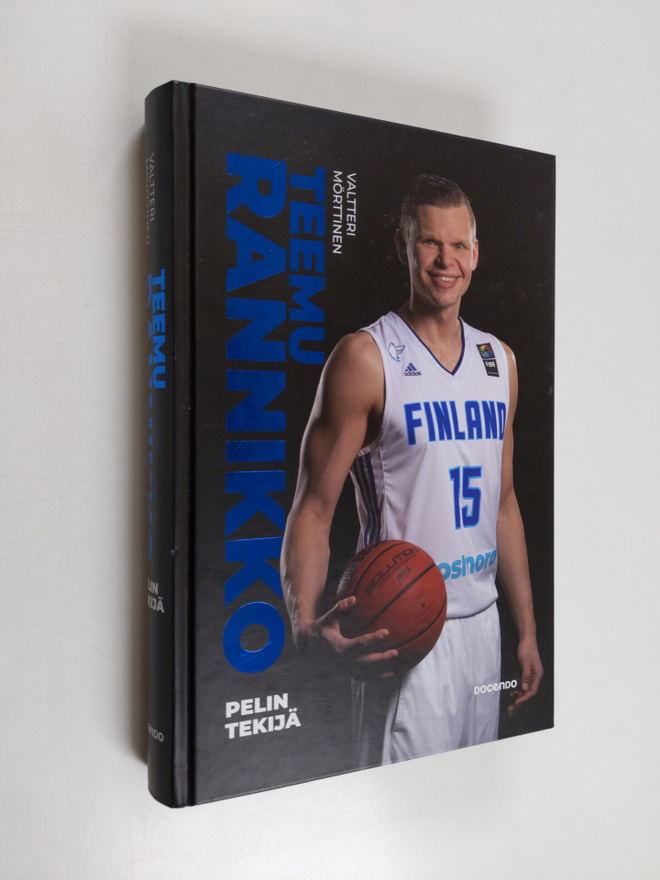 Valtter Mörttinen : Teemu Rannikko - Pelin tekijä