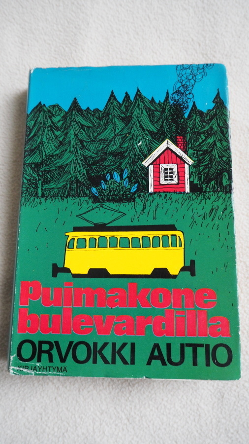Orvokki Autio: PUIMAKONE BULEVARDILLA, 1971
