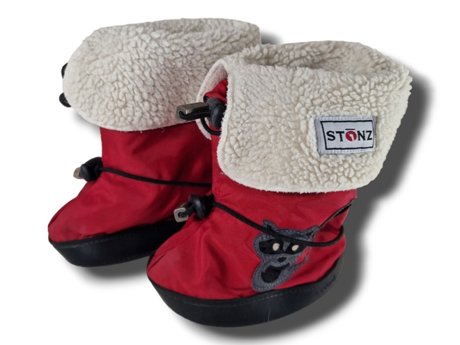 Töppöset (Stonz)