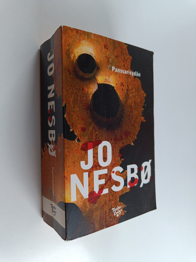 Jo Nesbö : Panssarisydän