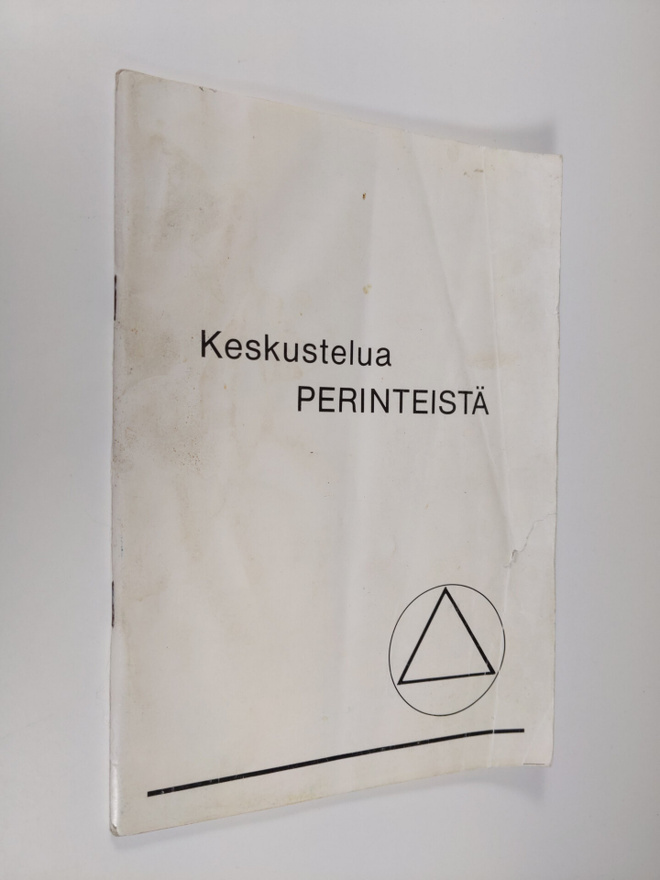 Keskustelua perinteistä