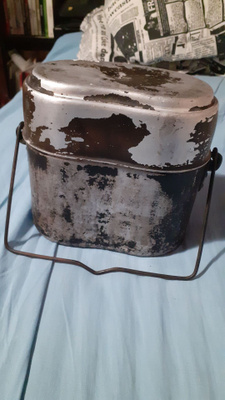 Kenttäpakki Pakki ?/75