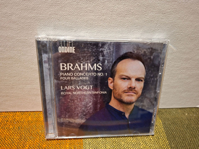 Brahms:Piano Concerto No. 1/Four Ballades-Lars Vogt CD