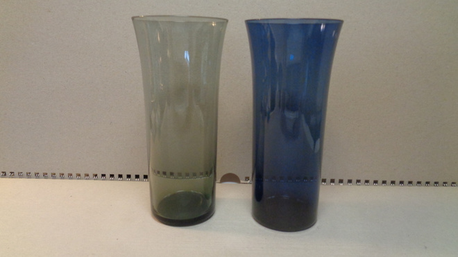 NUUTAJÄRVI,KAJ FRANCK, TRUMPETTILASIT 2 KPL, KORK.153 MM