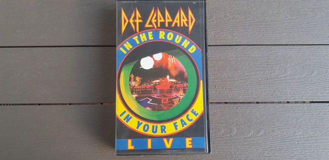 VHS: Def Leppard Live: In The Round In Your Face (1989)