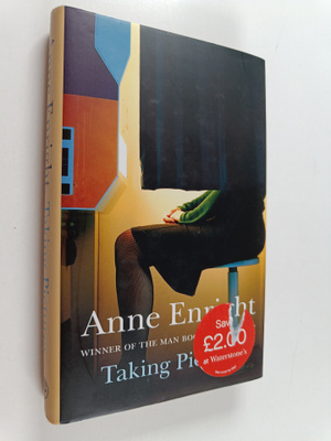 Anne Enright : Taking pictures