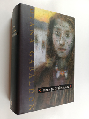 Diana Gabaldon : Lumen ja tuhkan maa