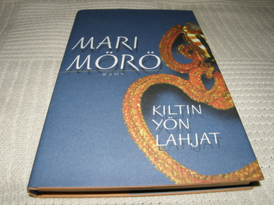 Mari Mörö Kiltin yön lahjat -sid 1.p