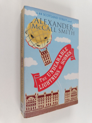 Alexander McCall Smith : The Unbearable Lightness of Scon...