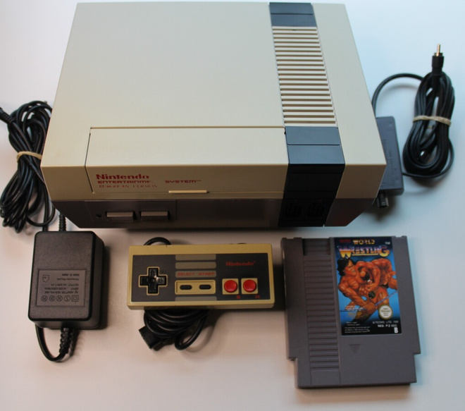 NES 8-bit konsolipaketti (PAL-B/SCN) **Huollettu + peli**(2)
