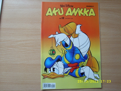 Aku Ankka lehti 2019 nro 12