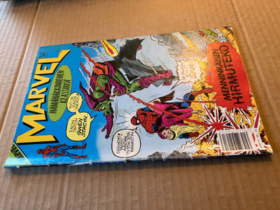 MARVEL HÄMÄHÄKKIMIEHEN KLASSIKOT 10/1990