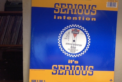 SERIOUS INTENTION :: SERIOUS :: VINYYLI  MAXI  12"  1986  !!
