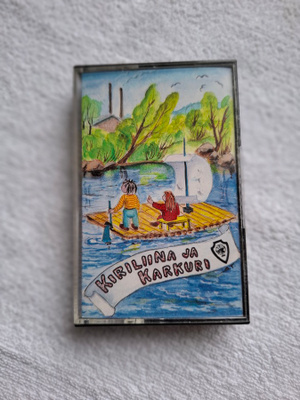 KIRILIINA JA KARKURI C-KASETTI satukasetti