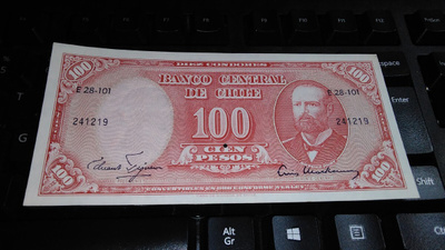 Chile 100 Pesos 1960-61 P127 UNC