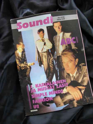 SOUNDI 9/82 ABC/ -U2- /Hassisen Kone/Au Pairs/Simple Minds